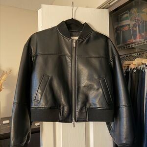 Aritzia Synergy Bomber